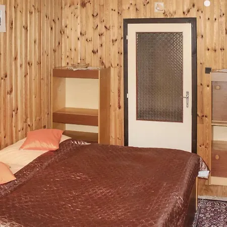 Two-bedroom Holiday In Ferienhaus
